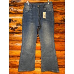 Good‎ Wear Club Medium Wash Flare Jeans Size Large